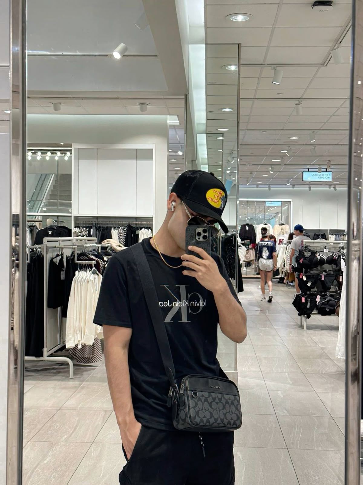 Coach Graham Crossbody Bag in Signature Canvas