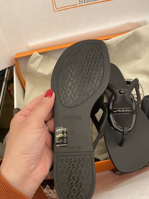 Hermes Jelly Slippers