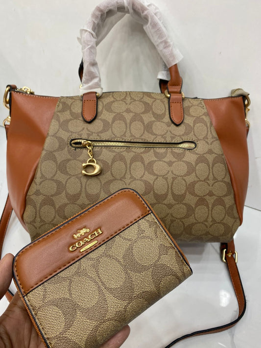 Coach Handbag with Wallet Brown