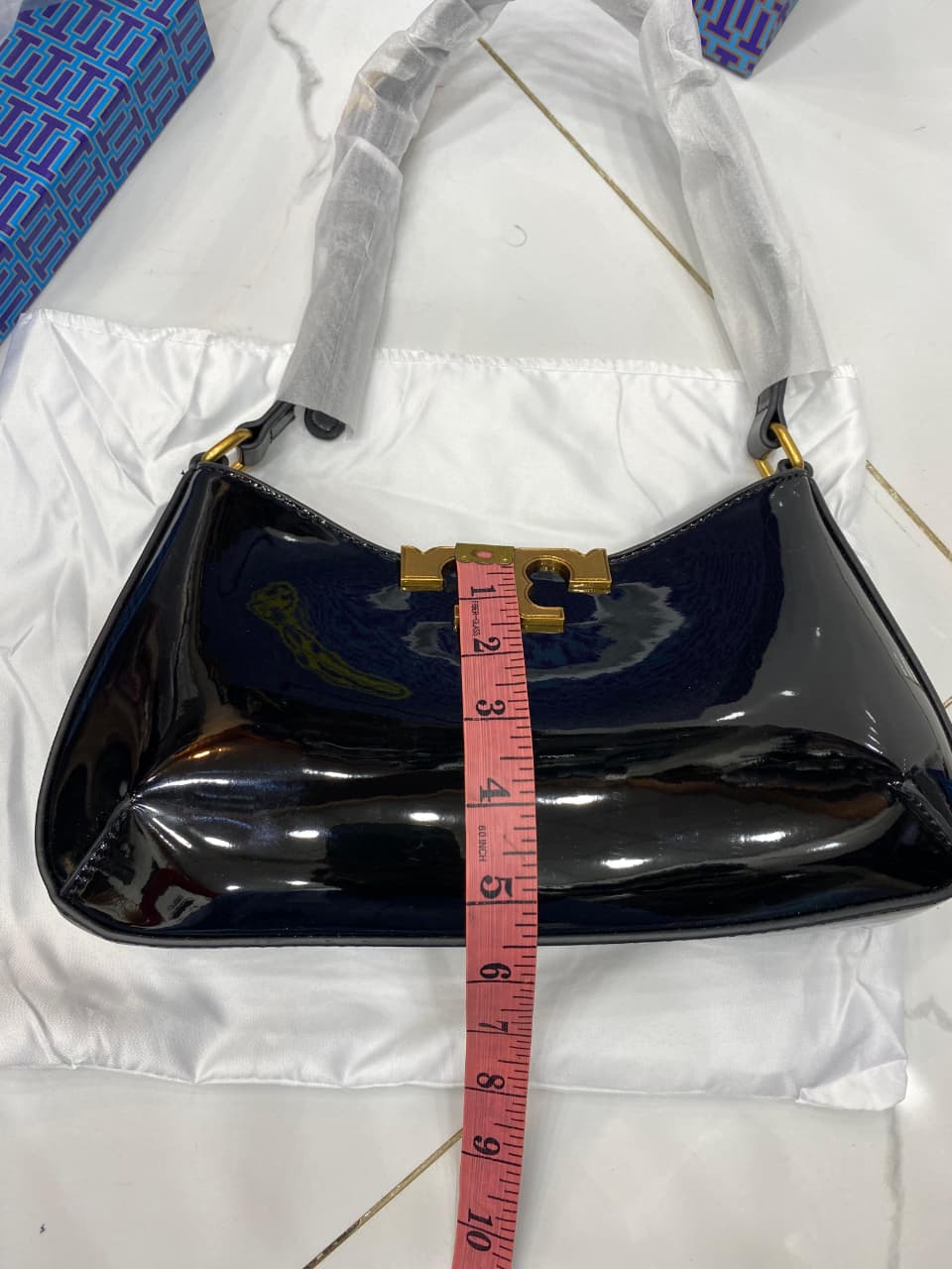 Trendy Brand T To-ry Bur-ch Eleanor Slim Glossy Finish Shoulder Bag for Women