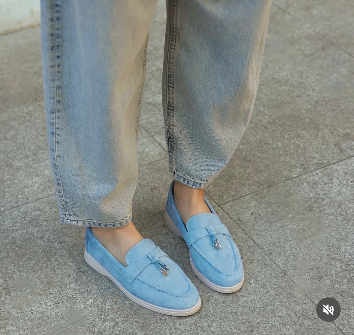 Lo ro Pia na Light Blue Color Shoes for Women