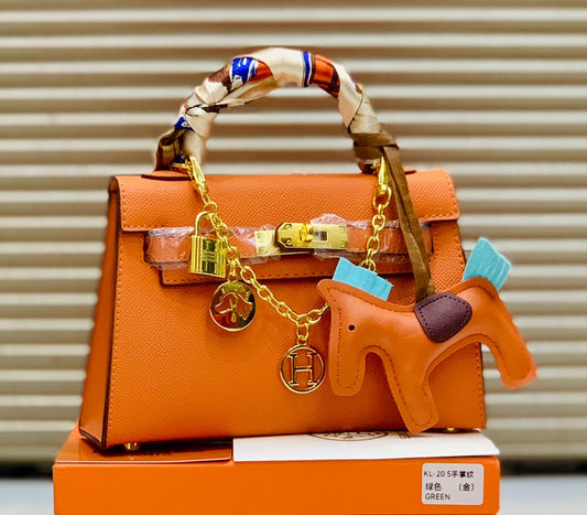 Famous Brand Her-mes Kelly 20cm with Horse and Ornament Handbag for Women