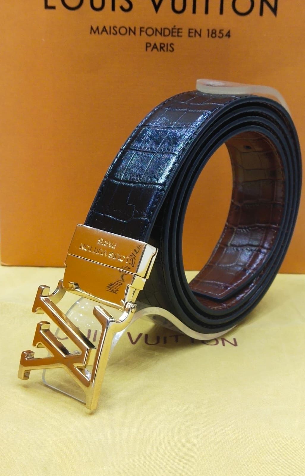 Luxury L-V Lou-is Vui-tton Belt for Men and Women