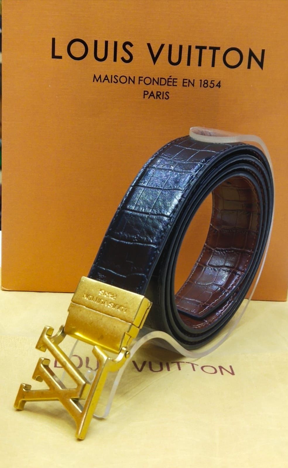 Luxury L-V Lou-is Vui-tton Belt for Men and Women