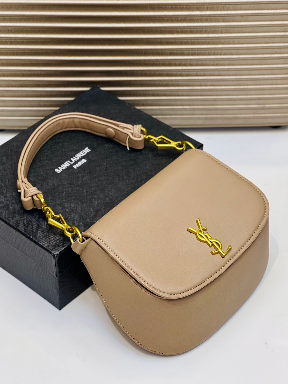 Famous Brand YSL Yv-es Sa-int Lau-rent Shoulder Bag for Women