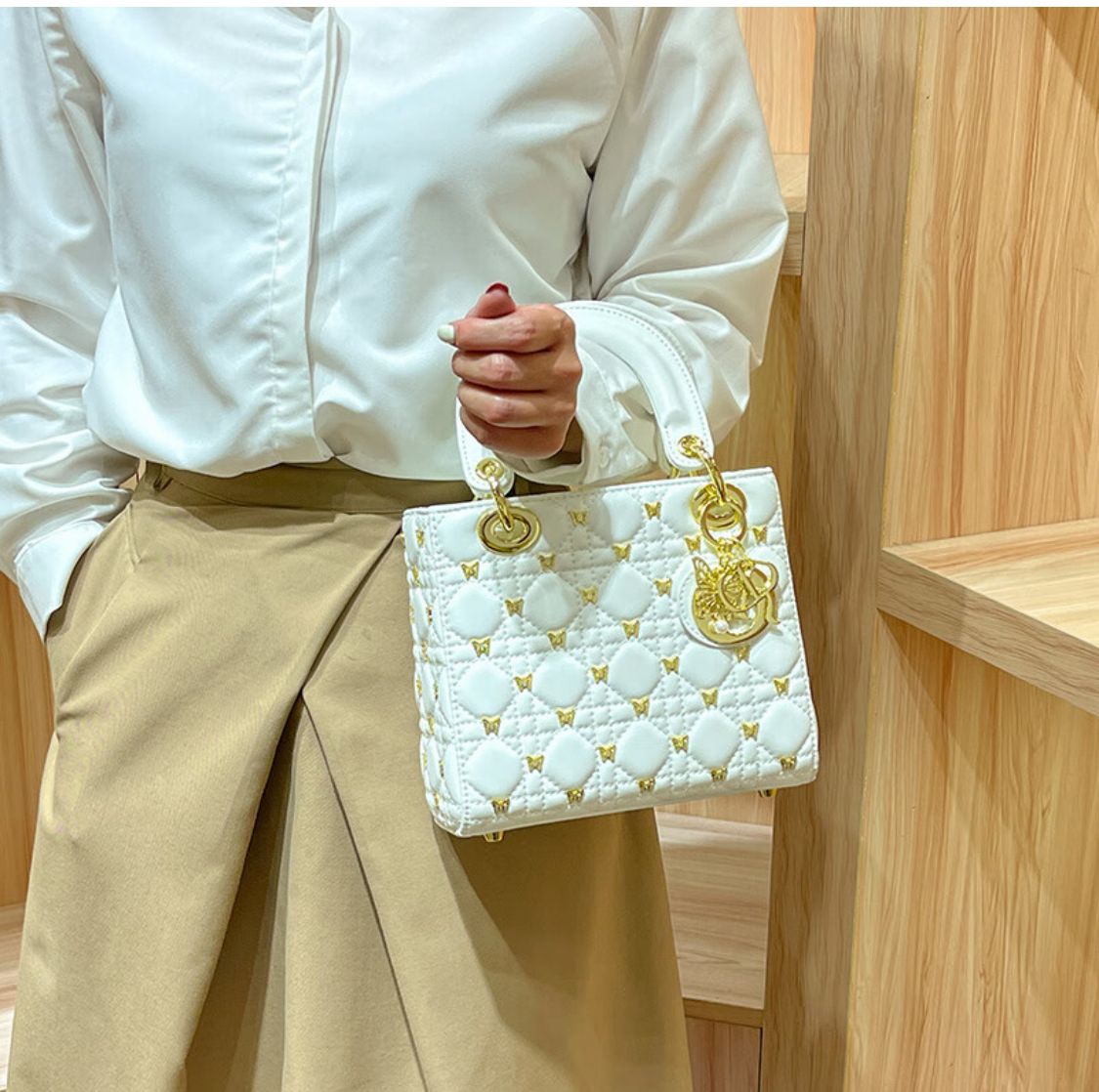 Designer Brand CD Chris-tian Di-or Lady Bag  Butterfly Studded Handbag for Women