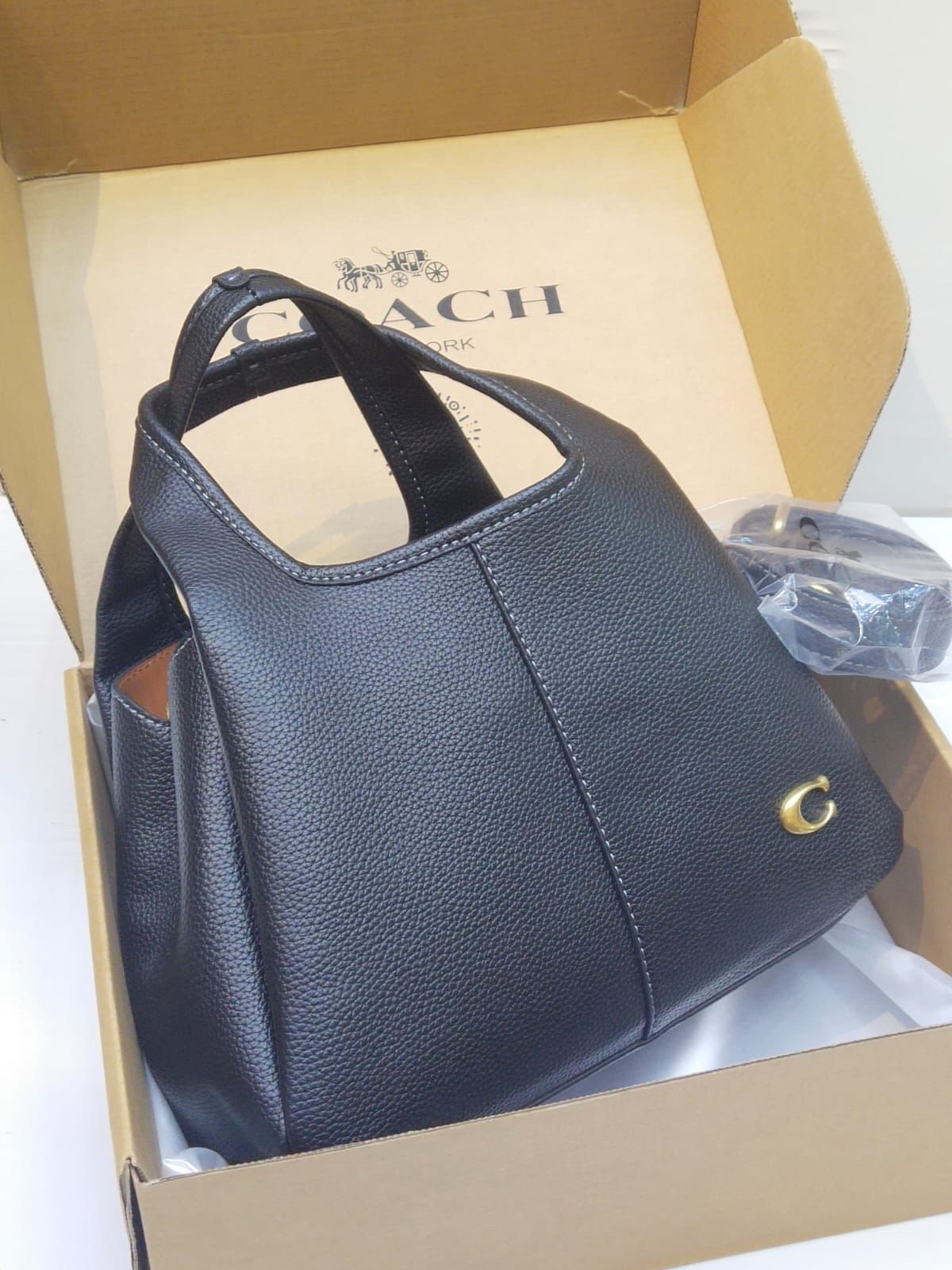 Luxury Co-ach Lana Shoulder Bag for Women