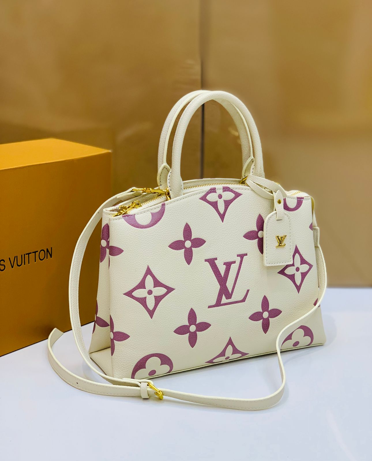 Luxury Brand LV Louis Vuitton Premium Quality Handbag for Women