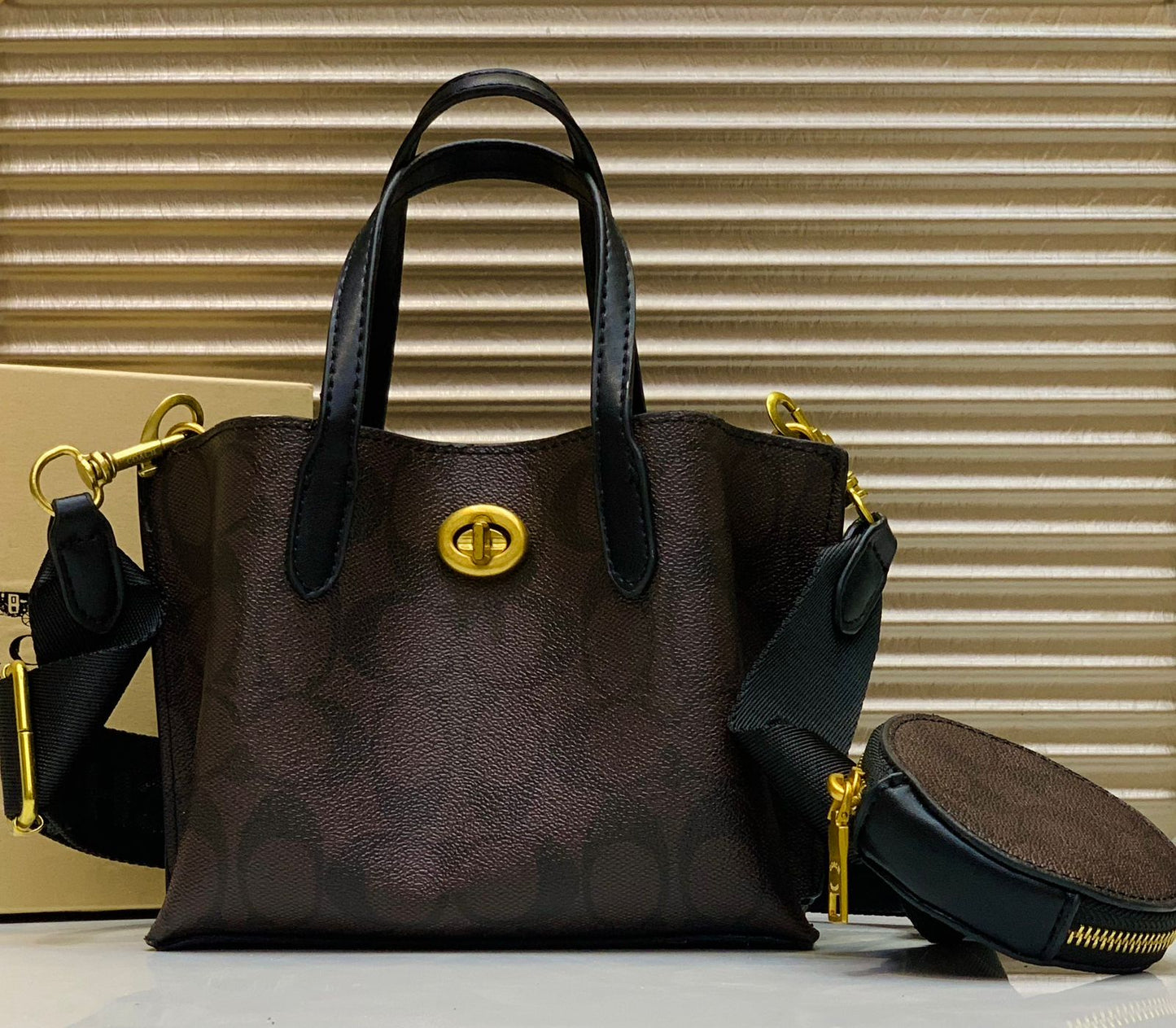 Coach Willow Pochette 18 Crossbody Bag For Women