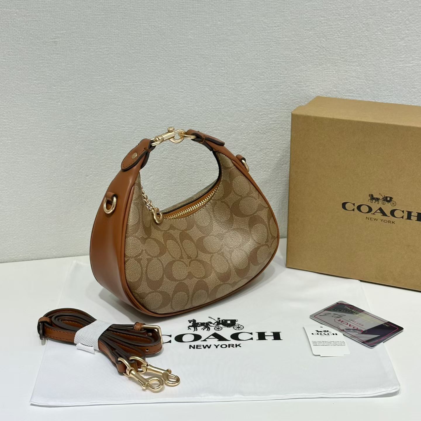 Luxury Brand Co-ach Mini Jonie Handbag for Women