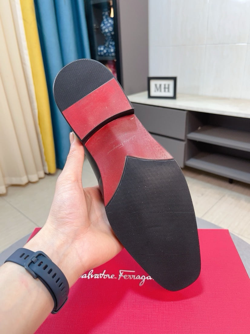 Famous Salva-tore Ferragamo Formal Leather Business Shoes for Men