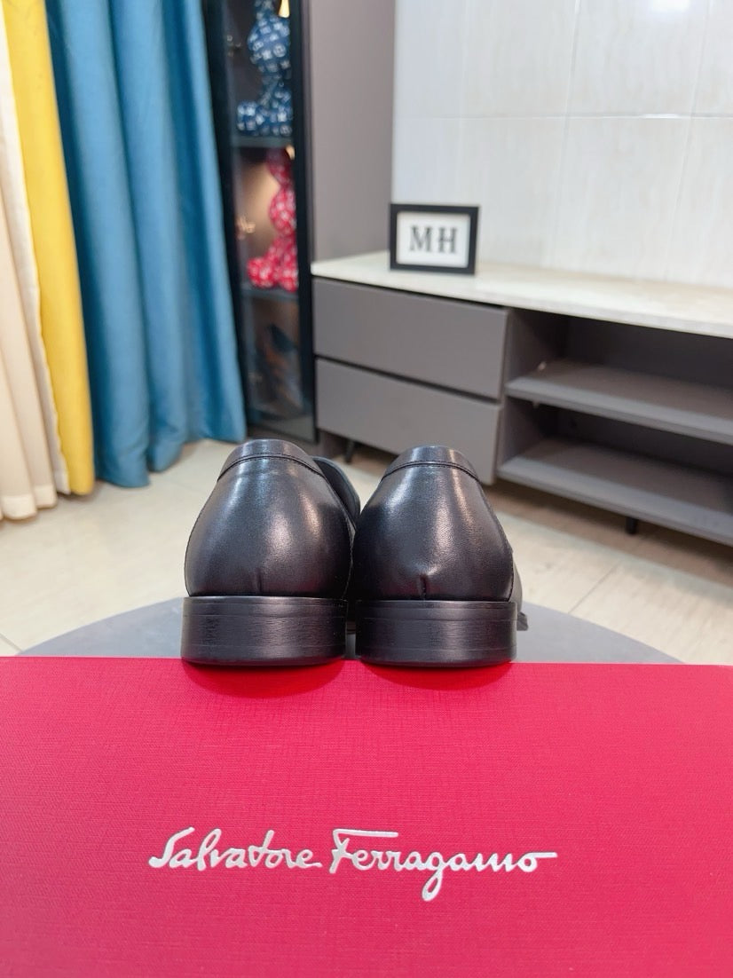 Famous Salva-tore Ferragamo Formal Leather Business Shoes for Men