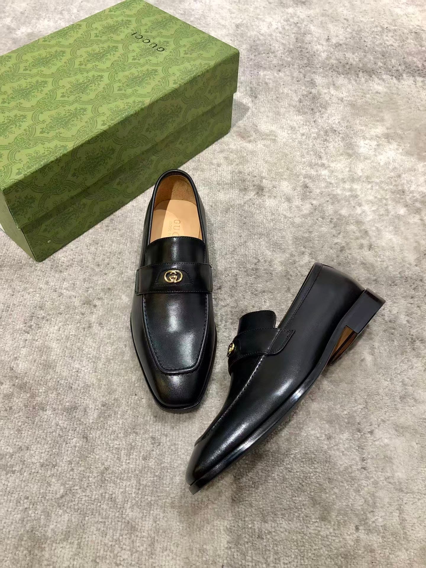 1:1 Gci Premium Shoes for Men Pre Order