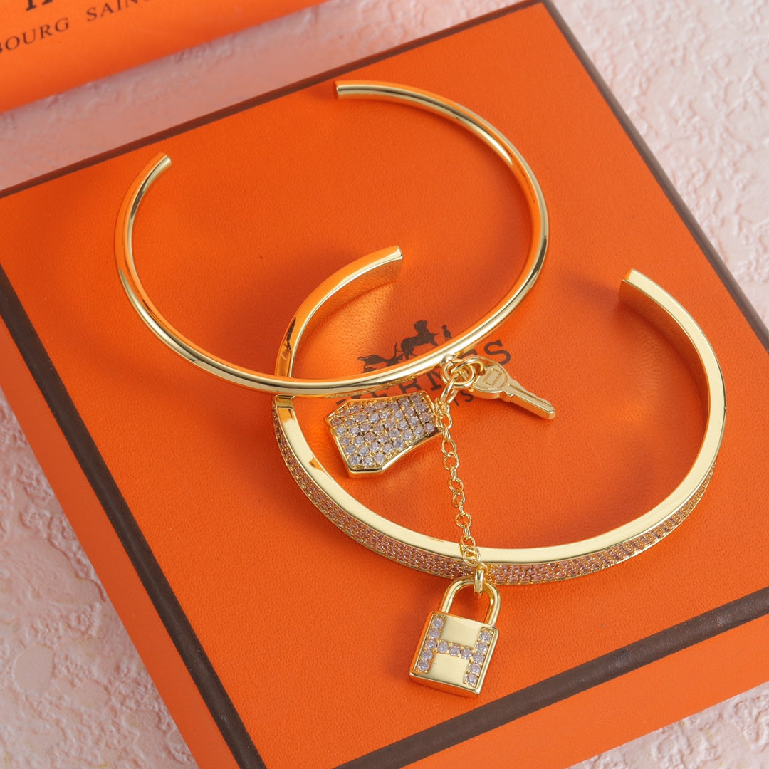 Hrms Interlock Bangles Bracelets for Women
