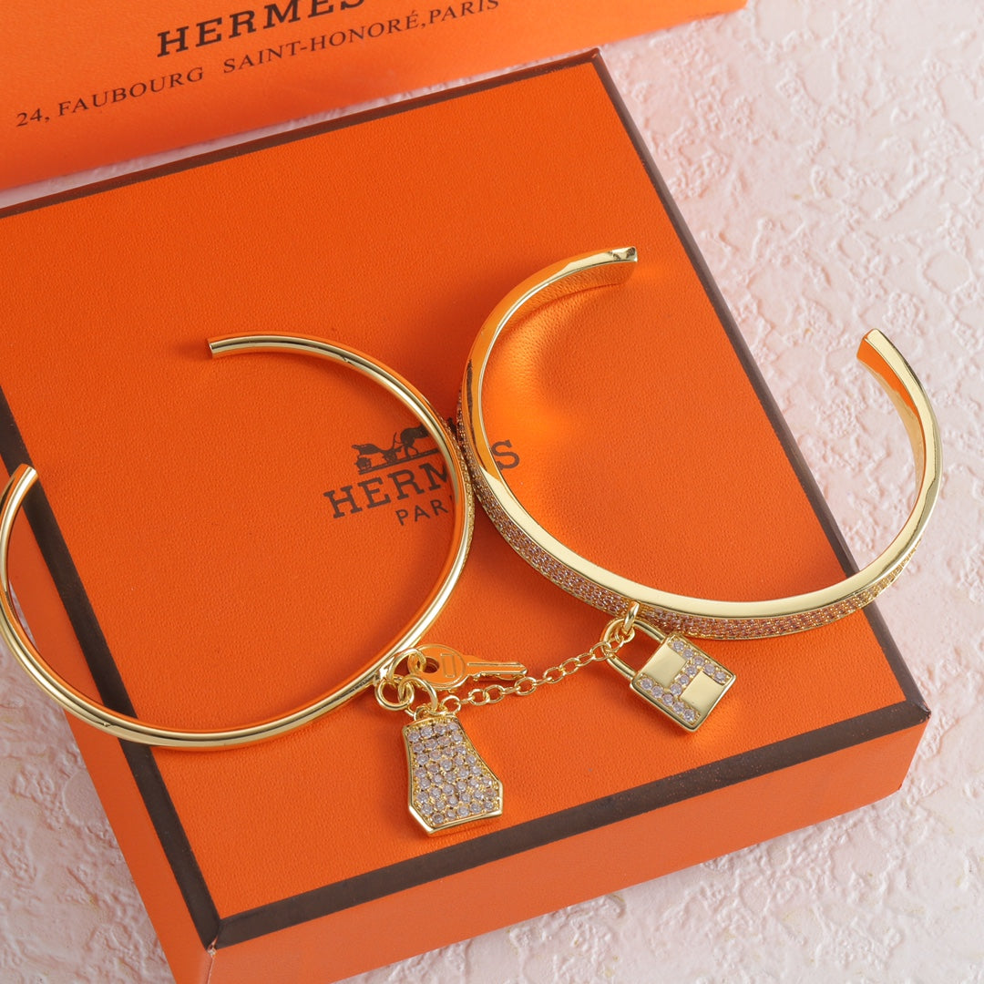 Hrms Interlock Bangles Bracelets for Women