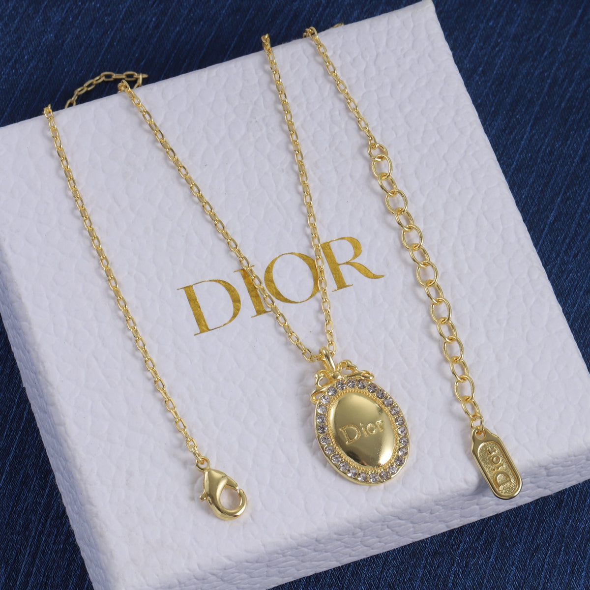 Dior Medaillon Stud Necklace for Women