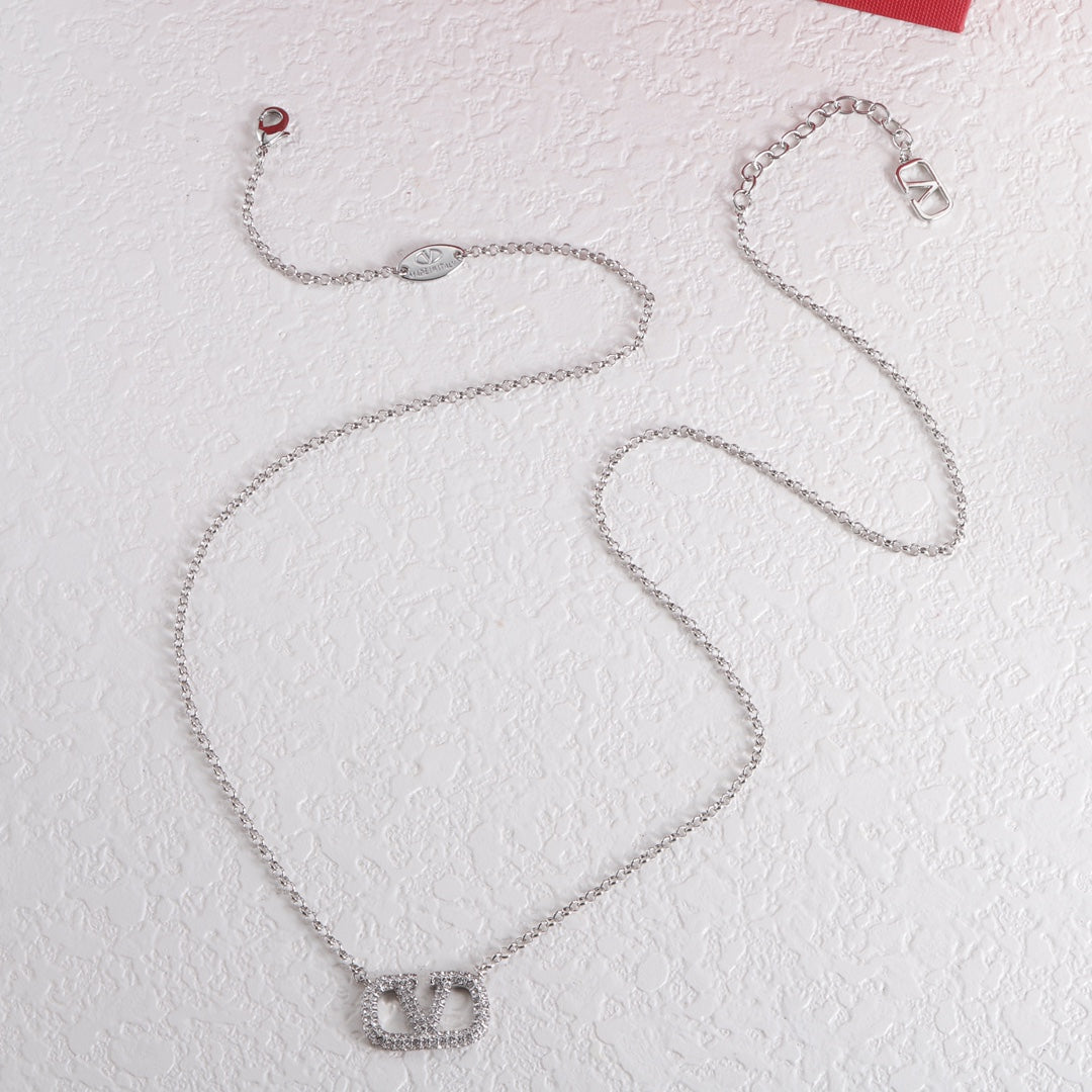 VLTN Necklace with Chain for Women