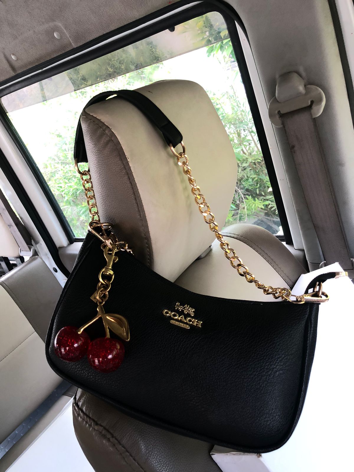 Coach Teri Shoulder bag with Cherry Keychain Black