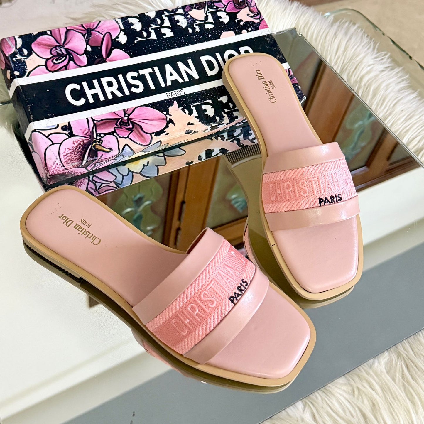 Famous CD Chris-tian Di-or Embroided Slippers for Women