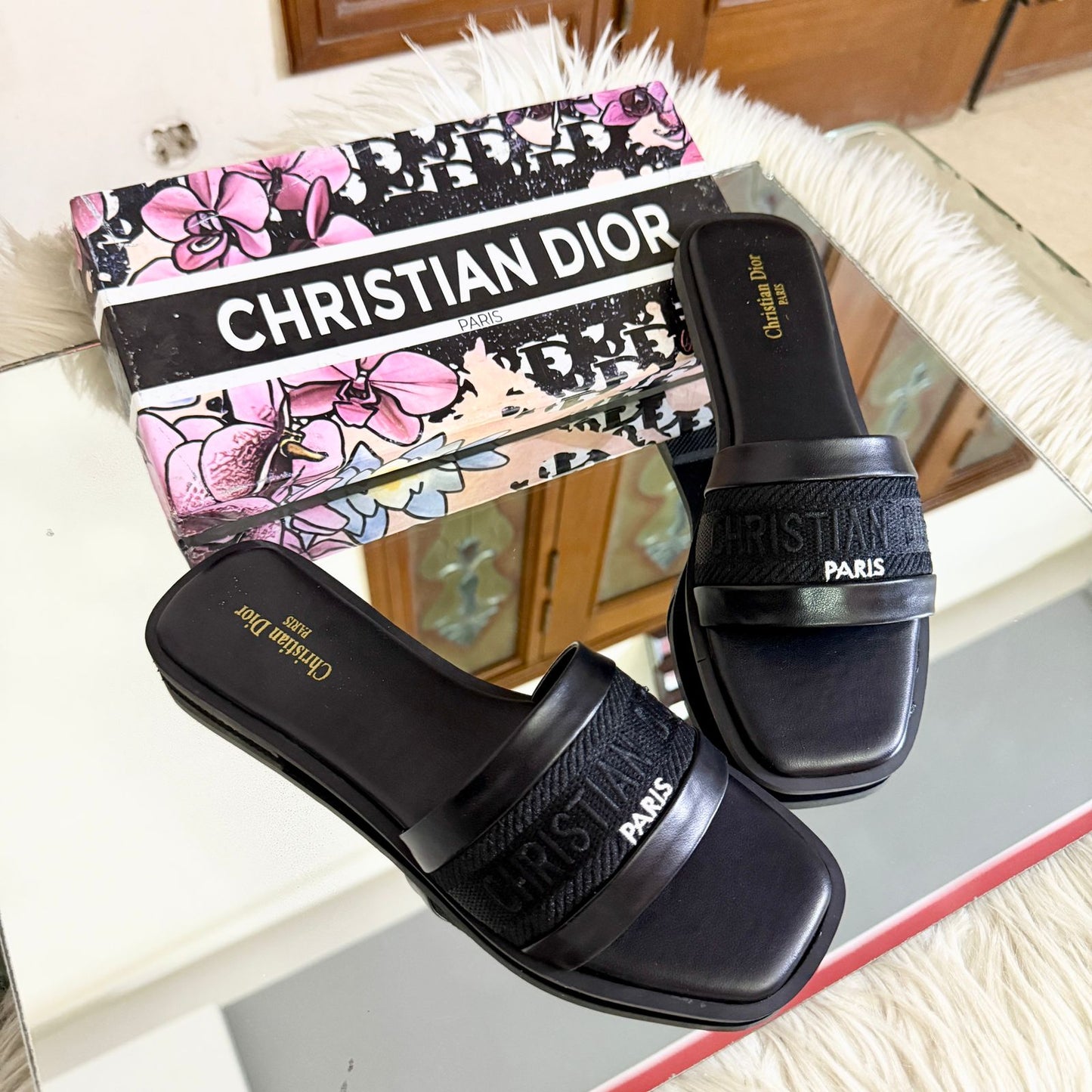Famous CD Chris-tian Di-or Embroided Slippers for Women