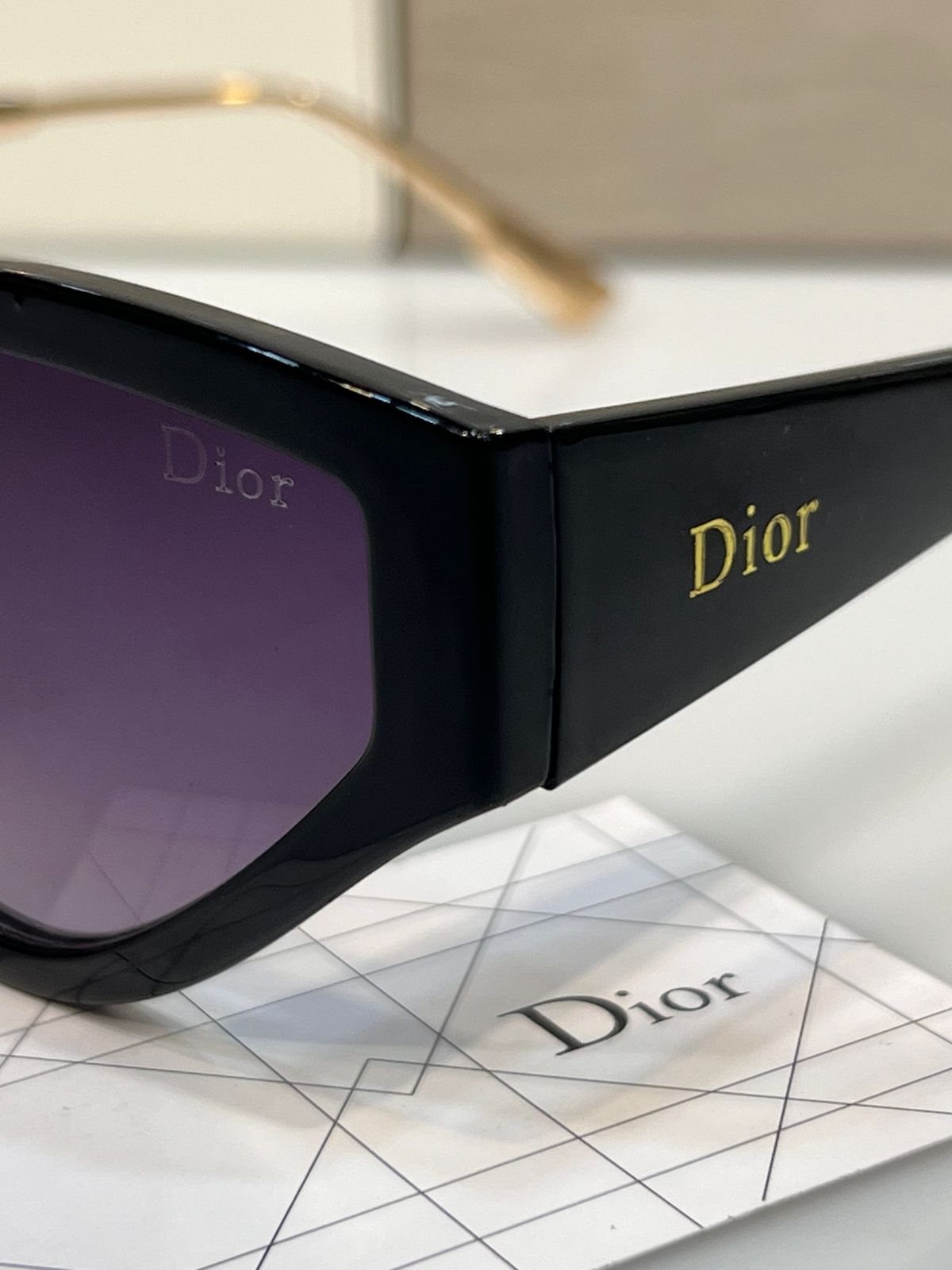Designer Brand CD Chris-tian Di-or Sunglasses for Men and Women Unisex