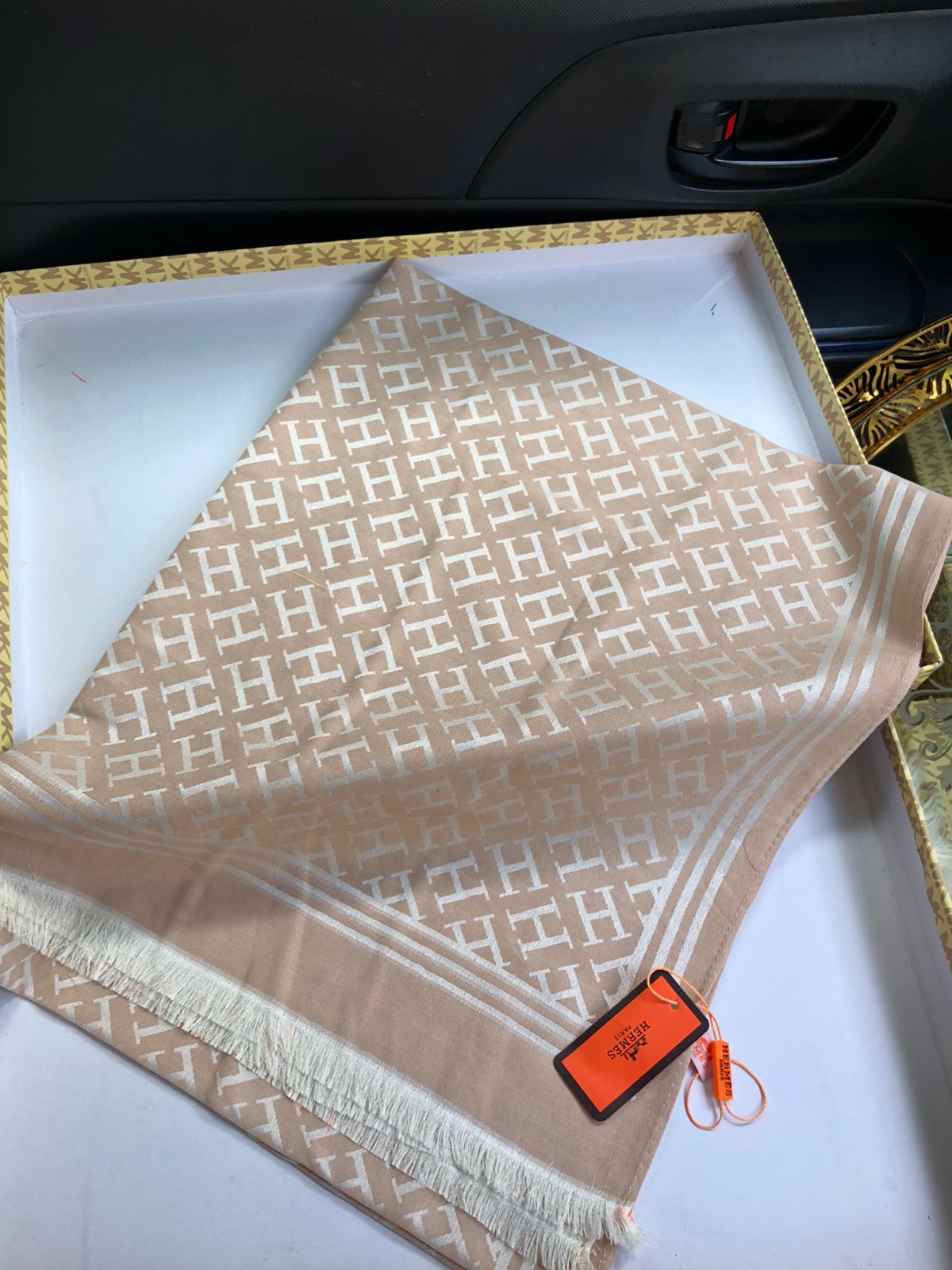 Her-mes Silk Shawl for Women