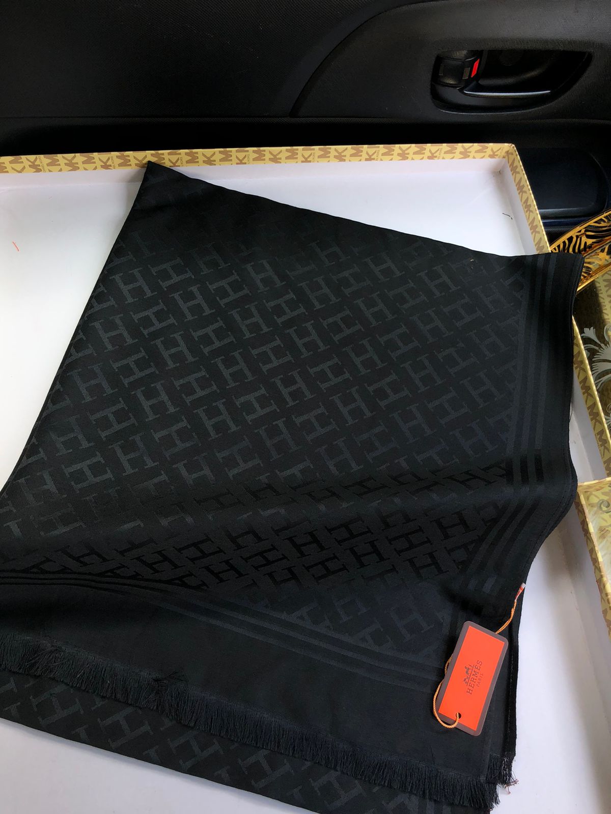 Her-mes Silk Shawl for Women