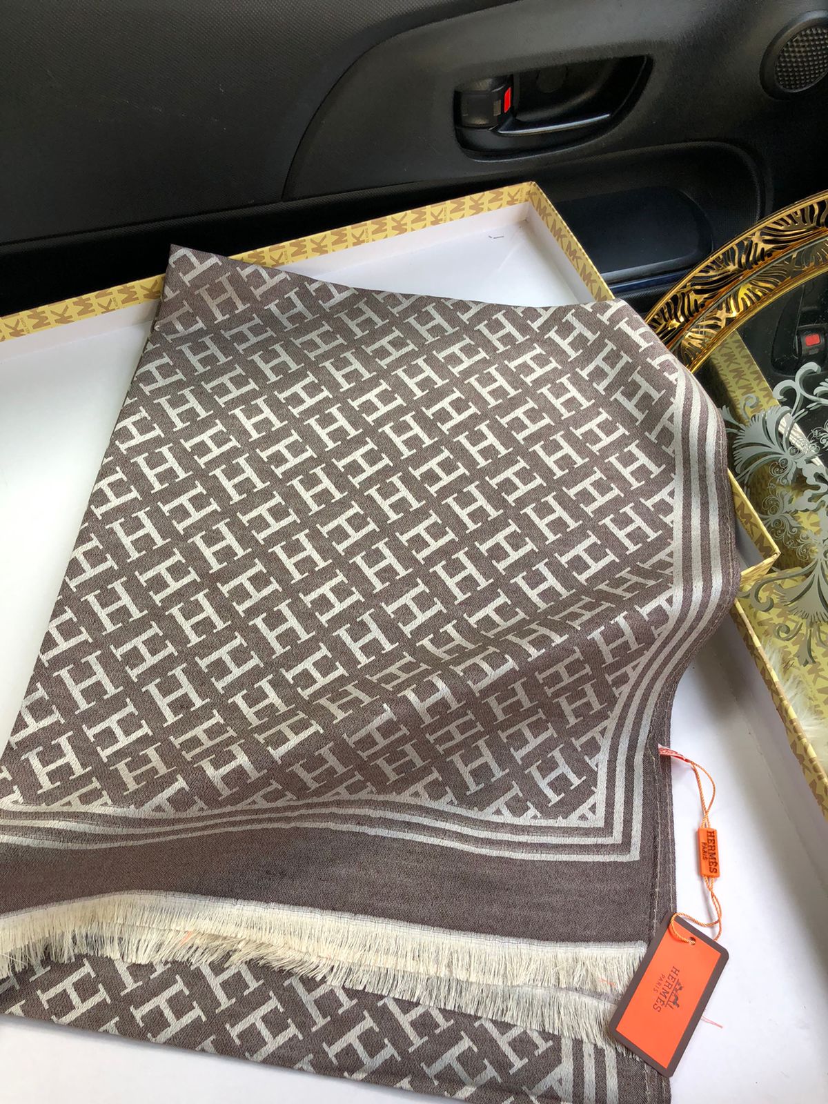 Her-mes Silk Shawl for Women