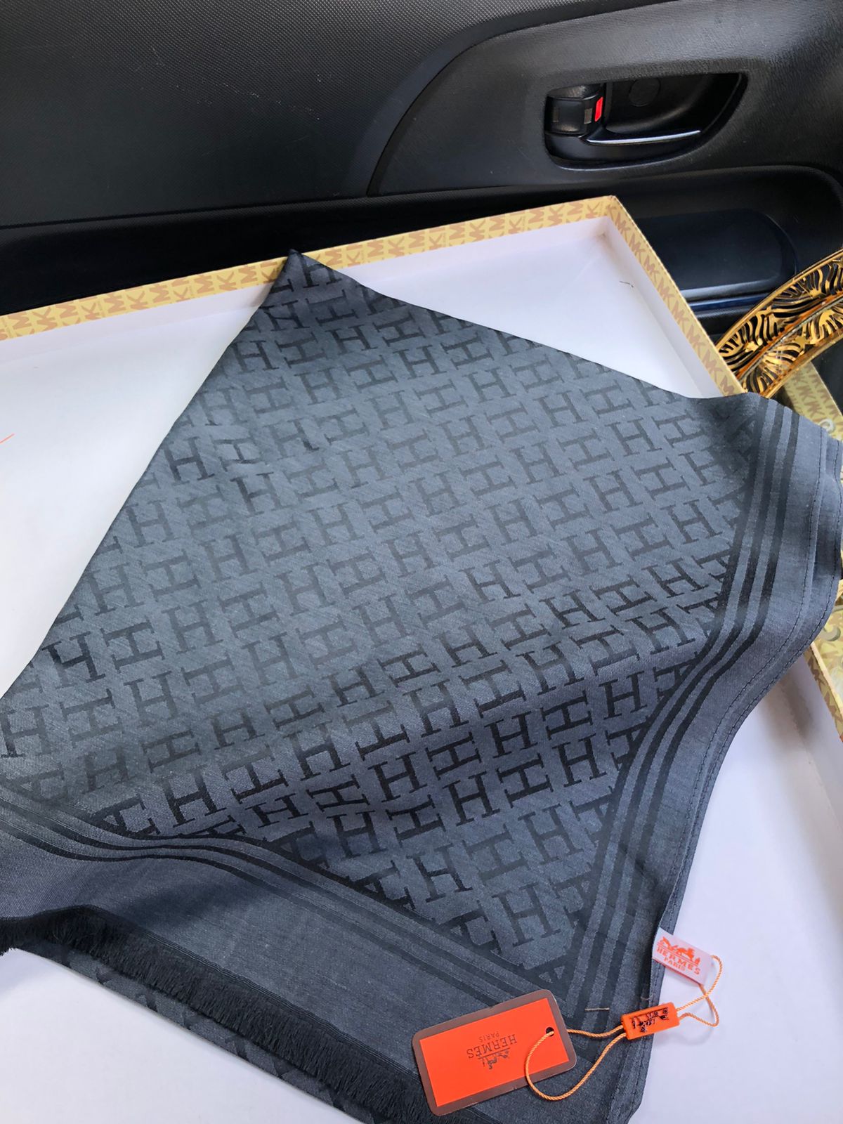 Her-mes Silk Shawl for Women