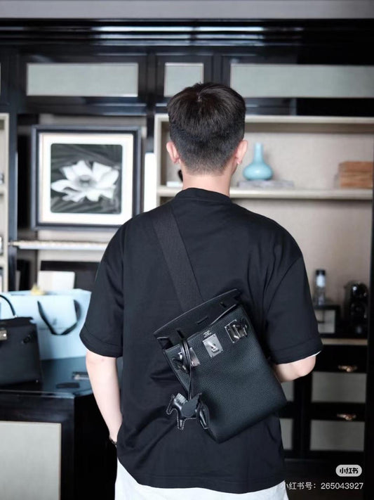 Luxury Brand Herm-es Unisex Crossbody Bag for Men and Women Pre Order