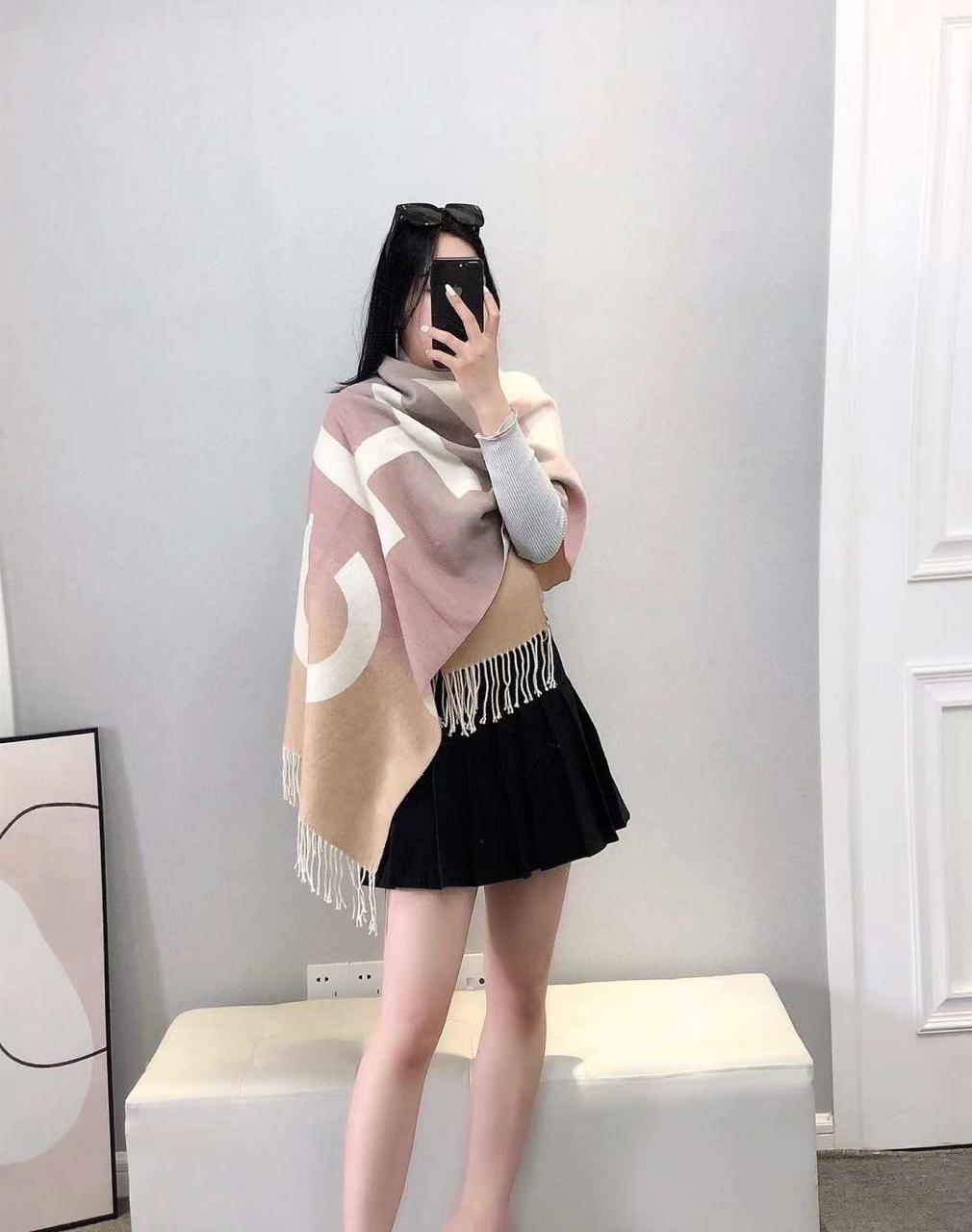 CC Chanl Reversible Woolen Shawl for Women