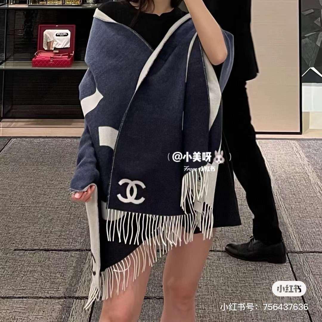 CC Chanl Reversible Woolen Shawl for Women
