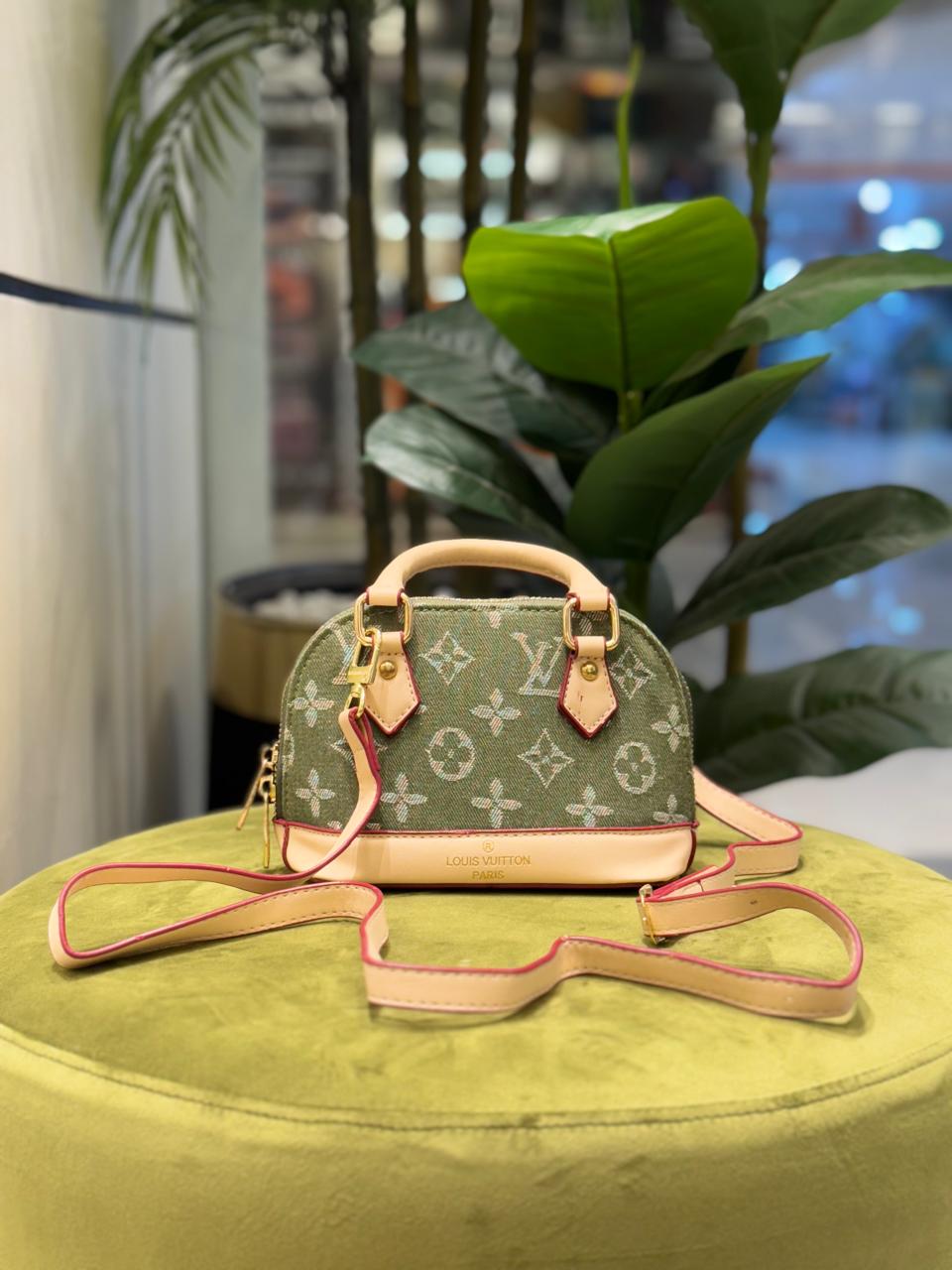 Luxury Brand L-v Lo-is Vitton Mini Alma Shoulder bag for Women