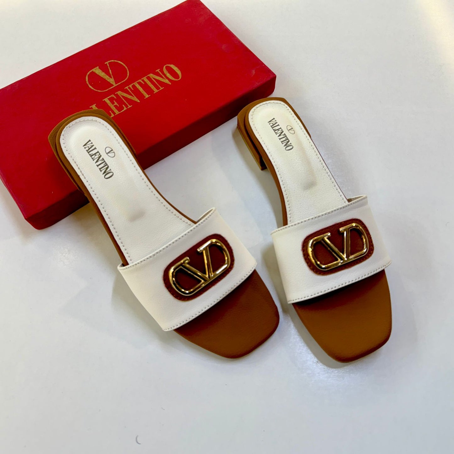 Vel-en-tino Slippers for Women