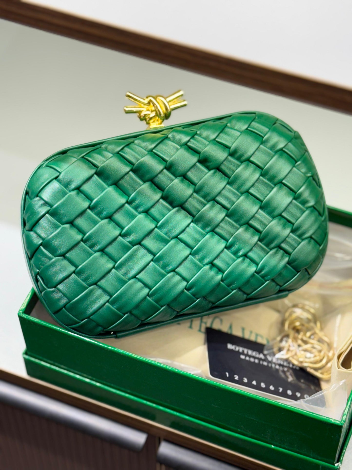 Botega Ven-eta Knot Clutch for Women