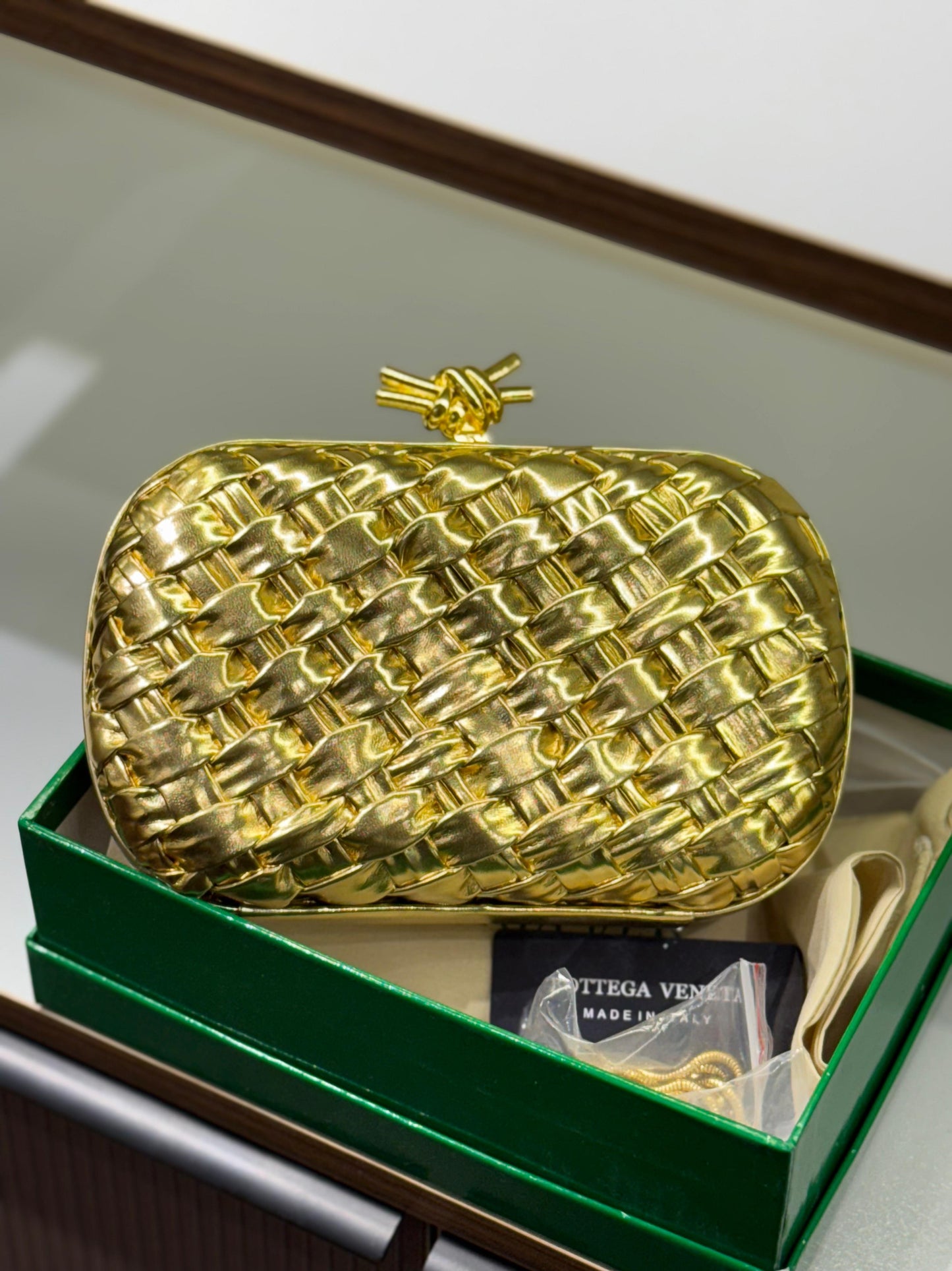 Botega Ven-eta Knot Clutch for Women