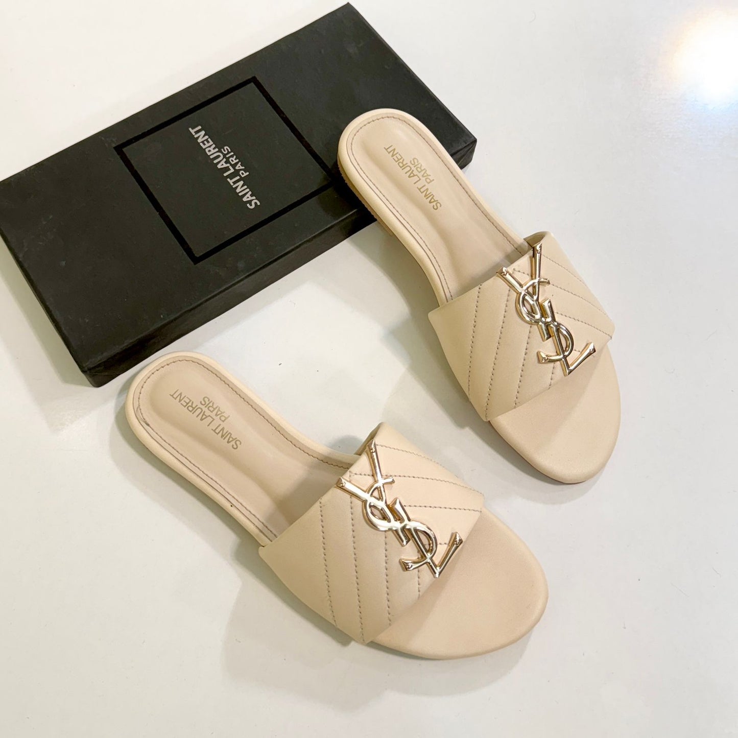 Famous Y-S-L Yv-es Sa-int Lau-rent Slippers for Women