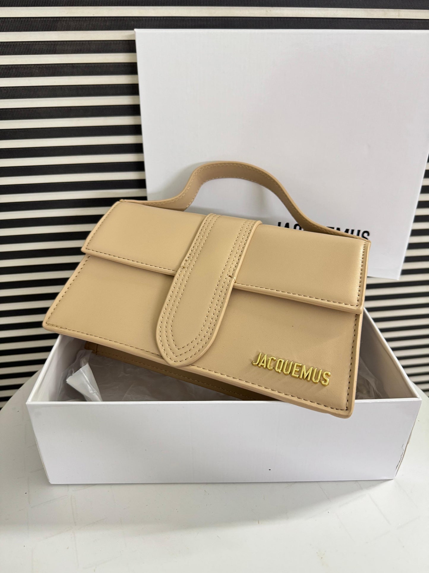 Trendy JACQU-EMES Handbag for Women