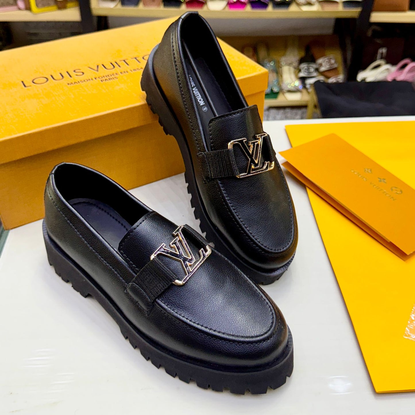 Good Quality L- v Lois Vitton Shoes for Men