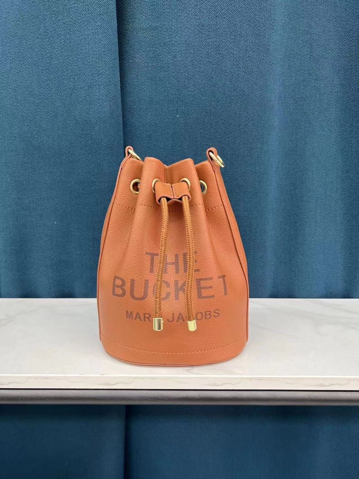 Trendy M-J Ma-rc Ja-cob Bucket bag for Women