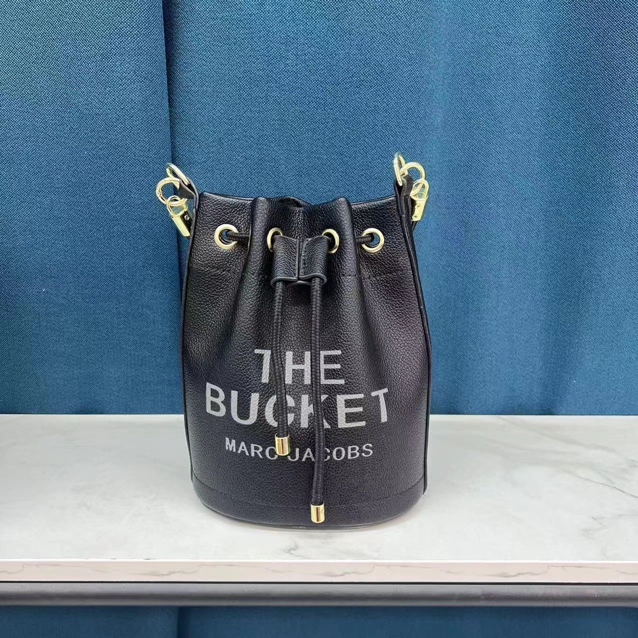 Trendy M-J Ma-rc Ja-cob Bucket bag for Women