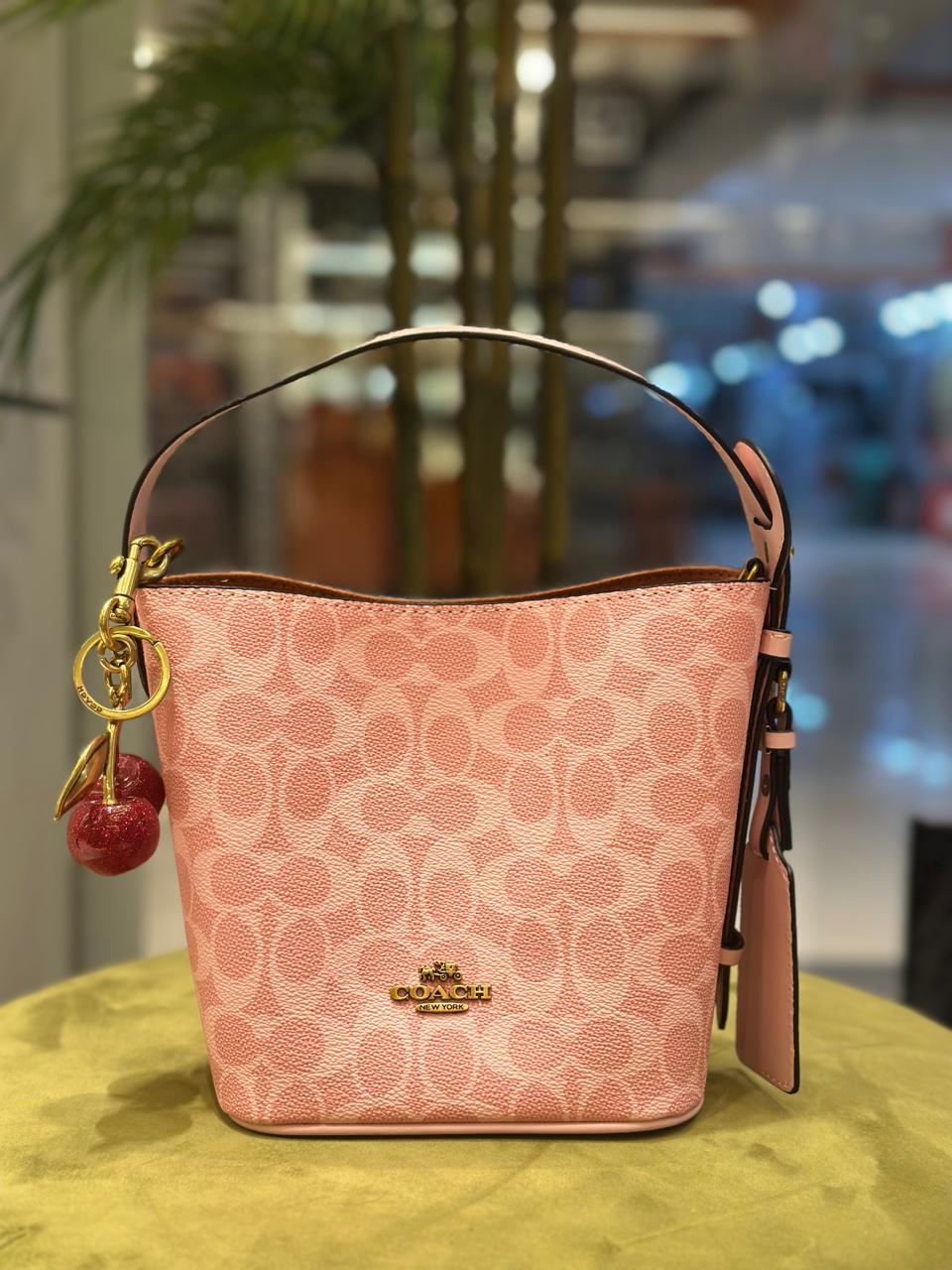 Famous Co-ach Pink Bucket bag for Women