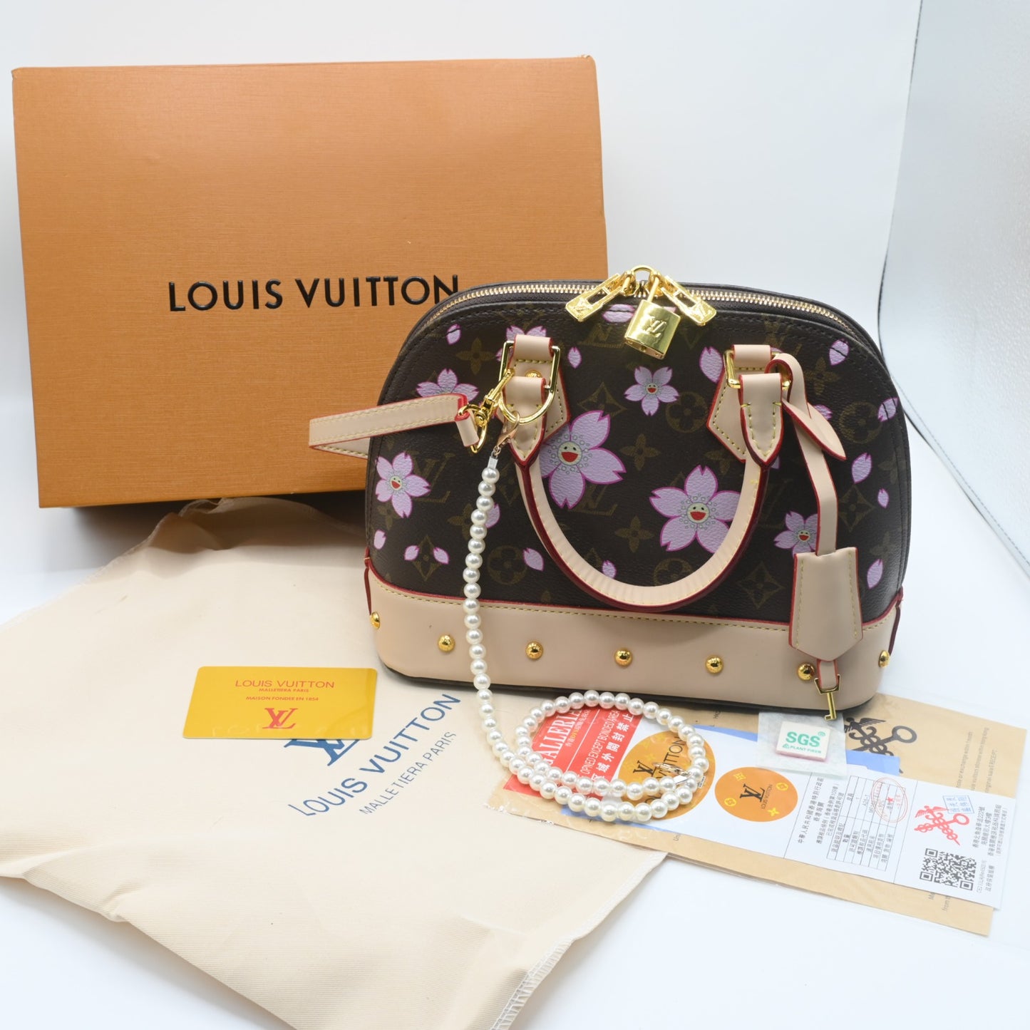 Famous Lve Alma Medium Size Shoulder bag for Women