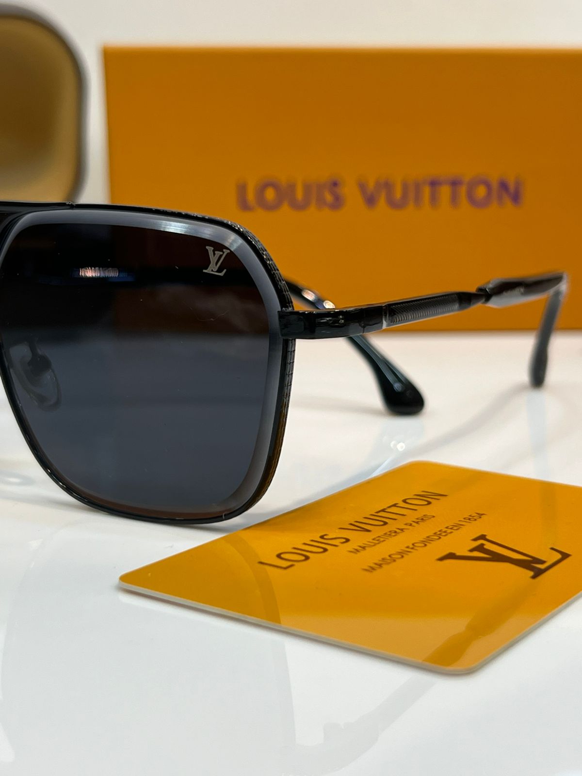 LvE Super Quality Sunglasses for Men
