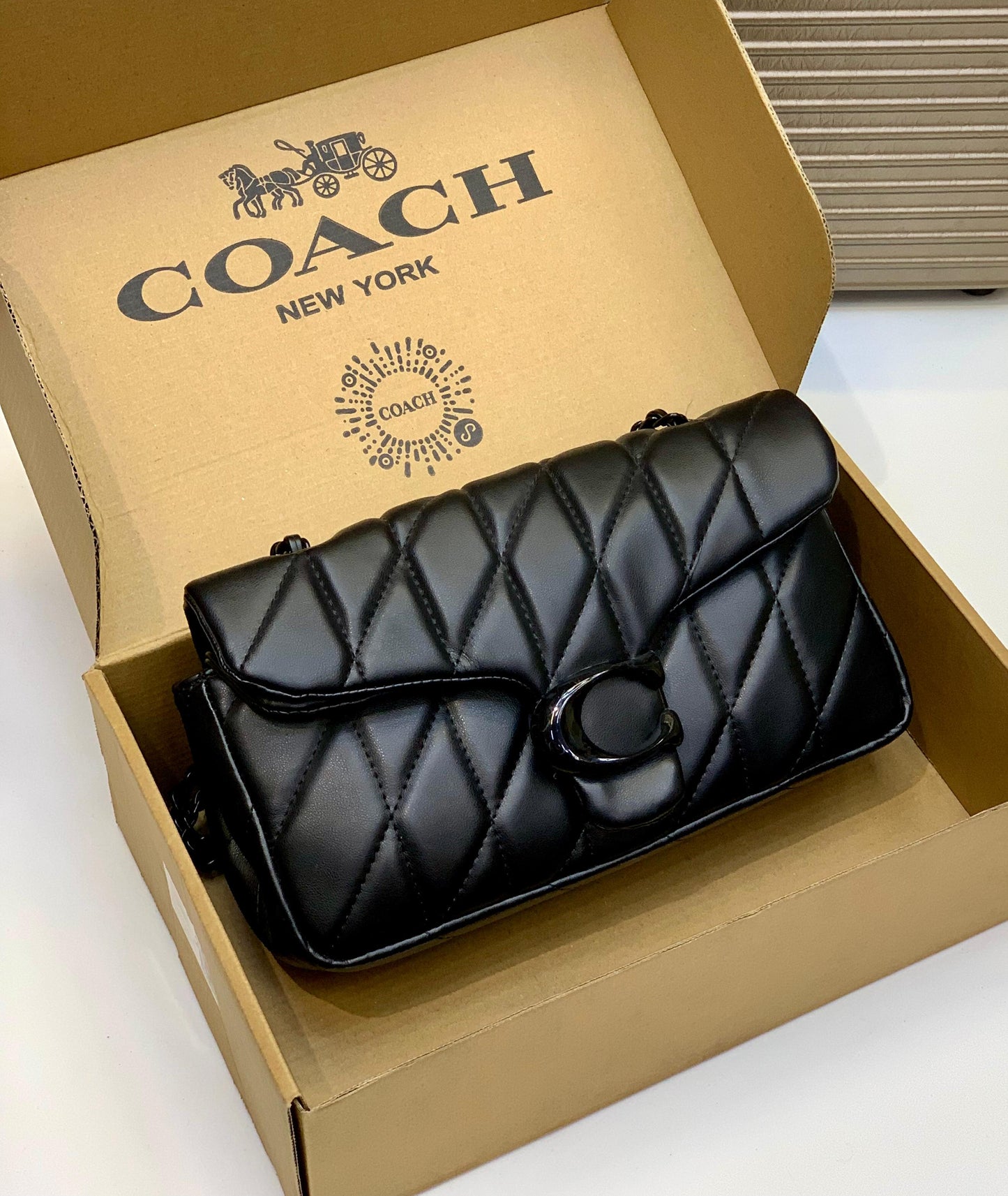Coch Quilted Tabby 26 Shoulder bag for Women