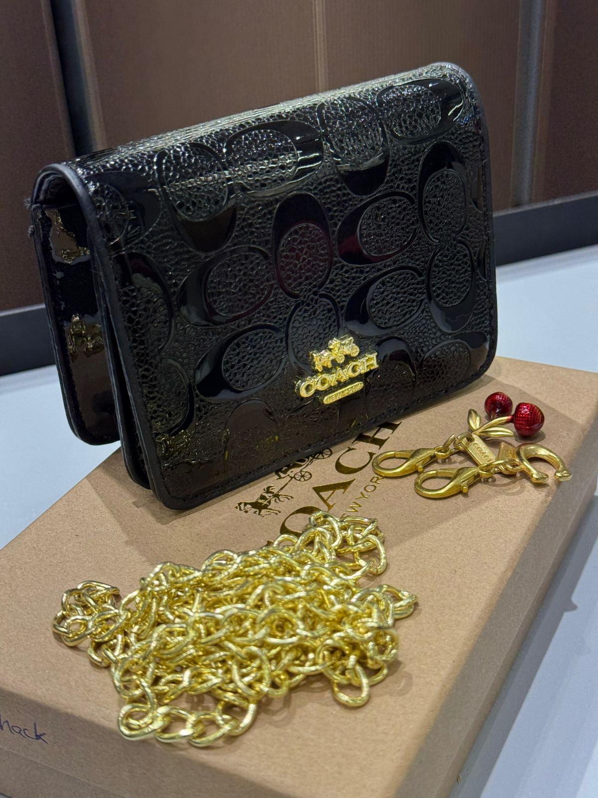 Coa-ch Wallet with Two Keyrings for Women