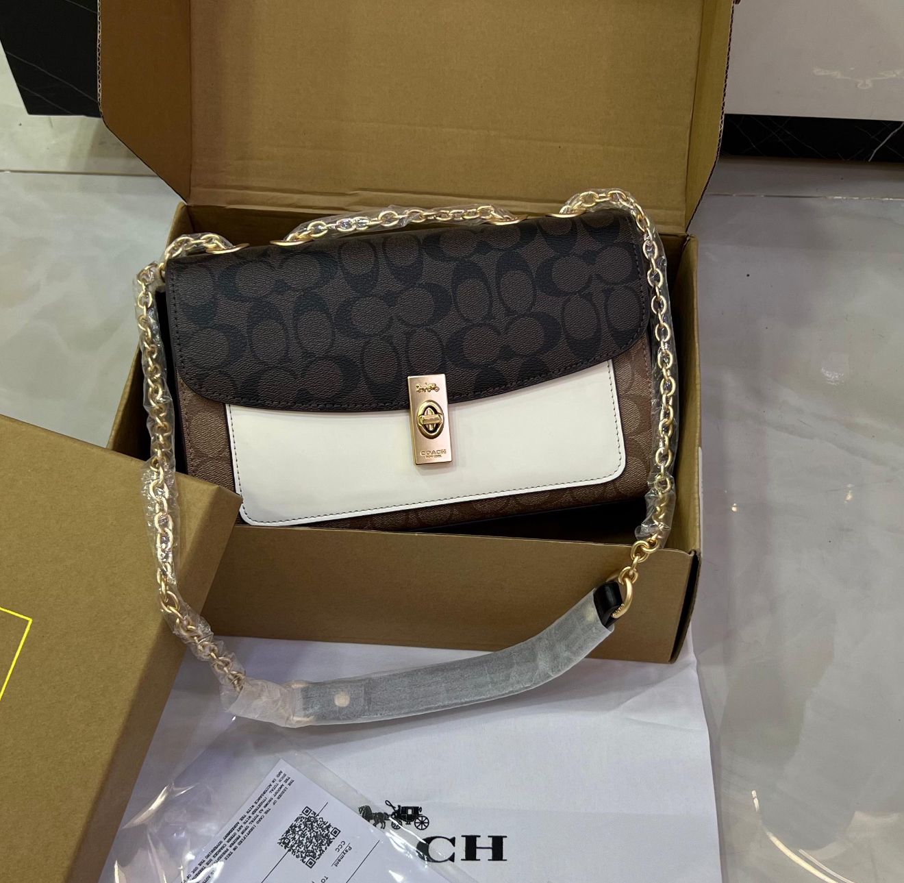 Coch Crossbody bag for Women