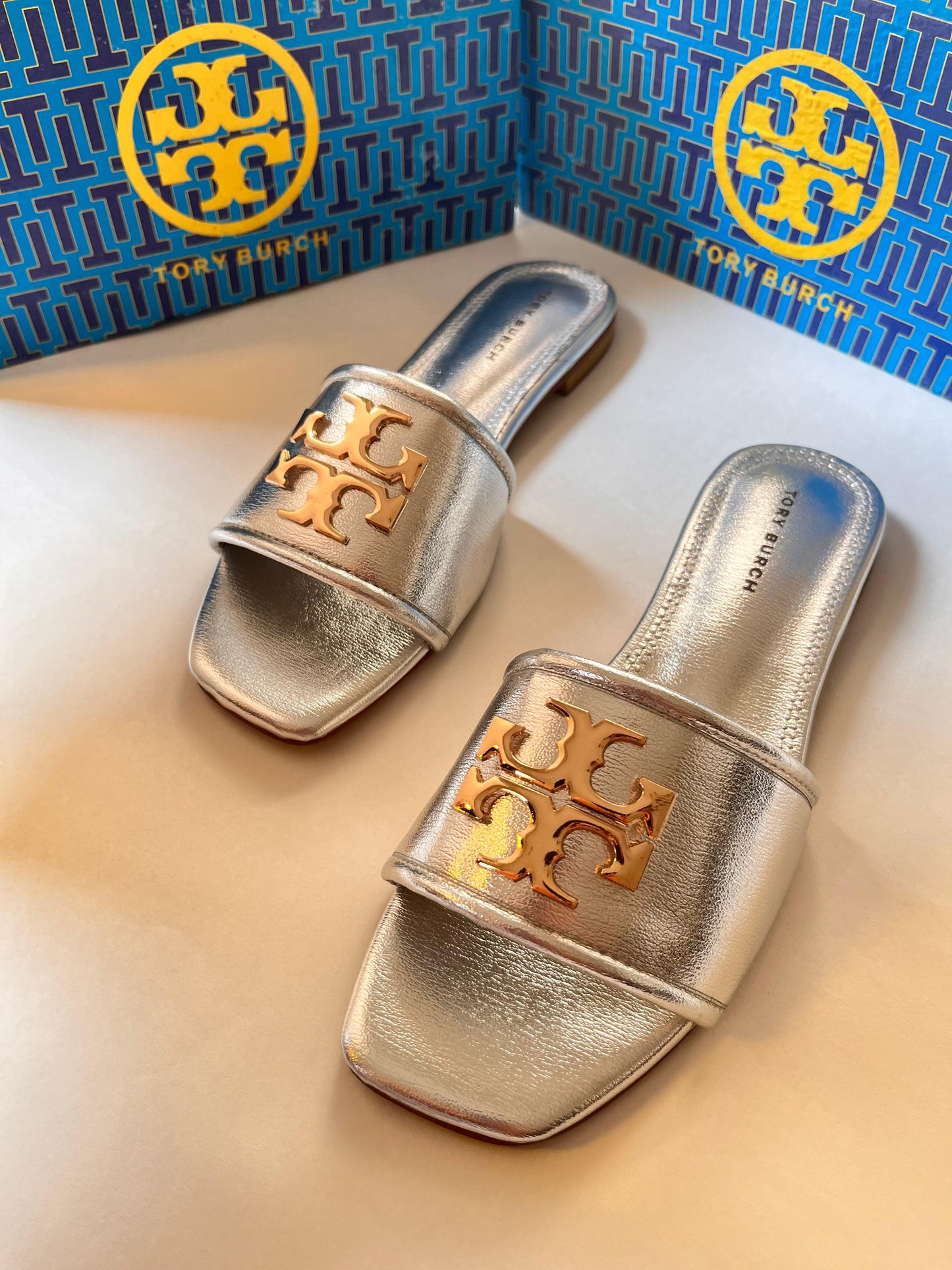 Tory Brch Slides for Women