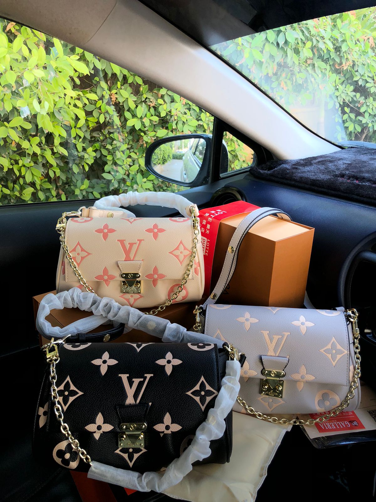 Premium LvE Shoulder bag for Women