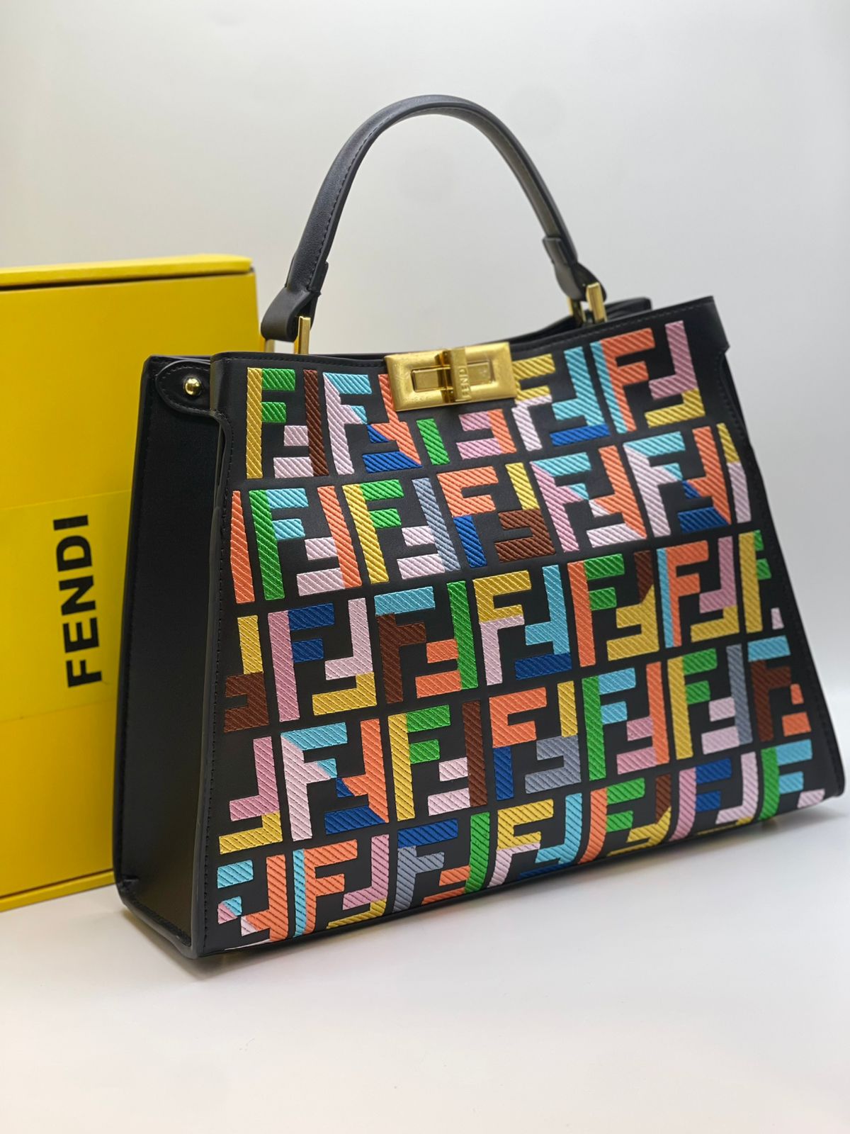 FNDI Peekaboo Shoulder bag for Women